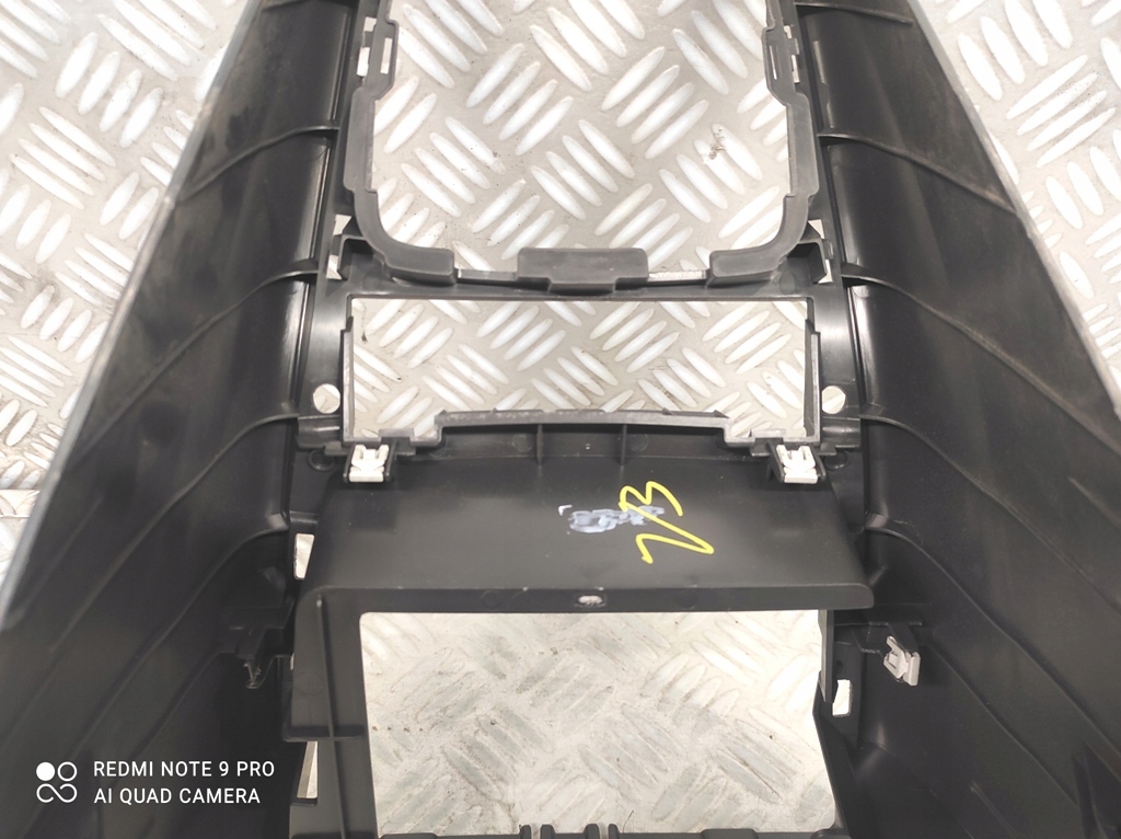 фото №13, Туннель средний рамка туннель среднего 39055000 opel astra k v