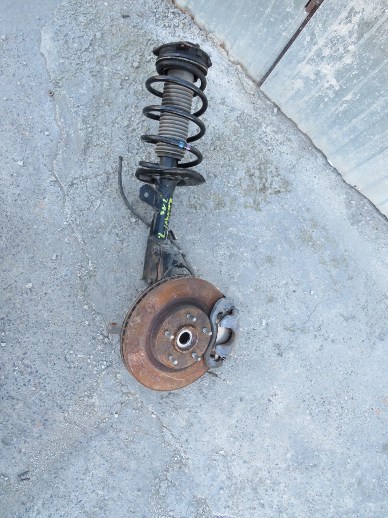 фото №1, Поворотний кулак права nissan qashqai j10