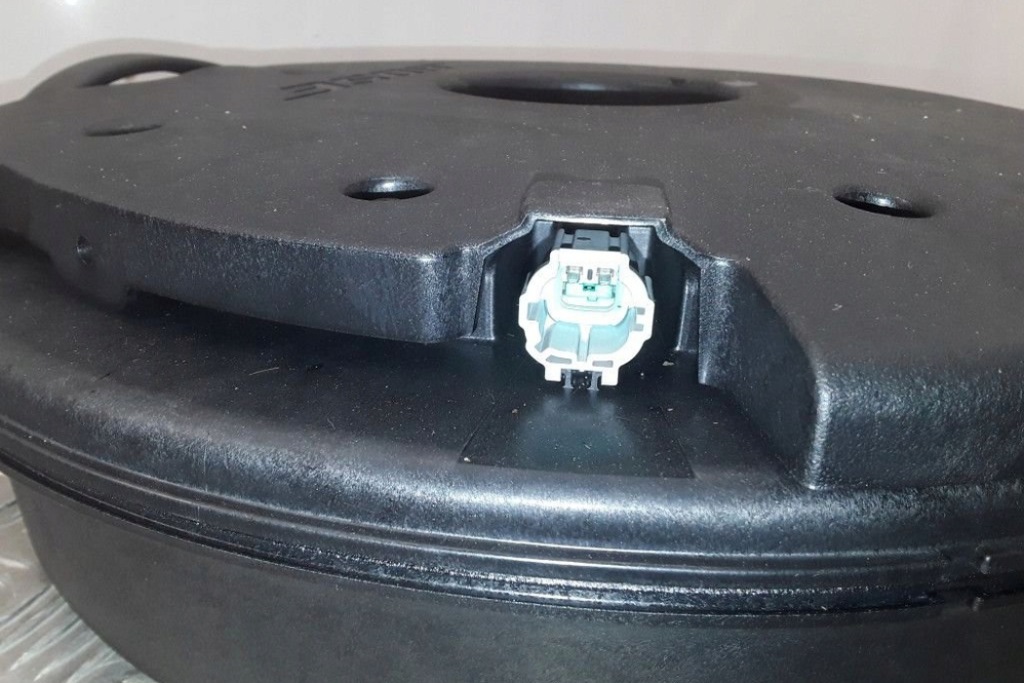 фото №5, Сабвуфер renault koleos ii 281703ws0a 2.0l дизель 130kw 2018