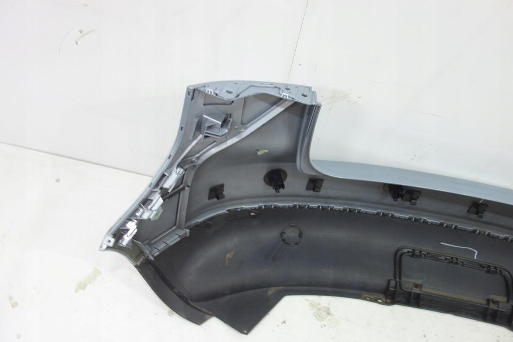 фото №8, Бампер задняя vw golf v 5 + plus 05-08 5m0 5m0807421