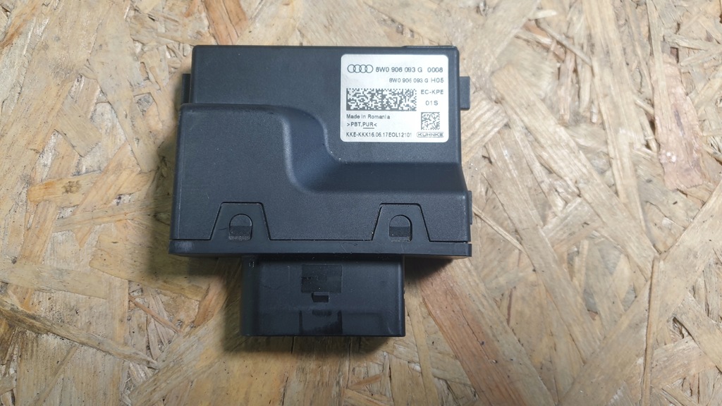 фото №1, Блок керування насоса пального audi a4 b9