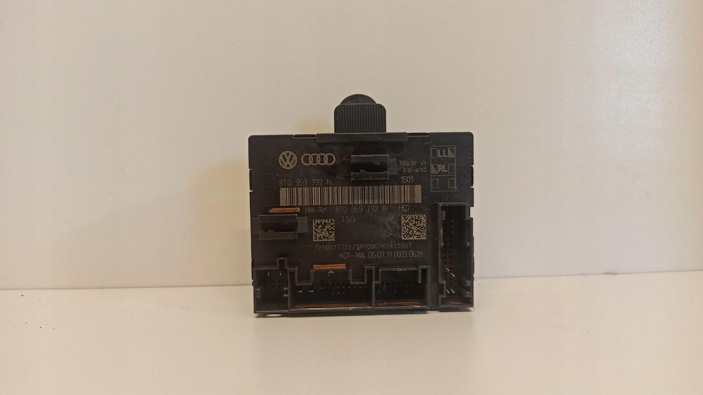 фото №1, Audi a4 b8 модуль двері 8t0959792n 8t0959792b