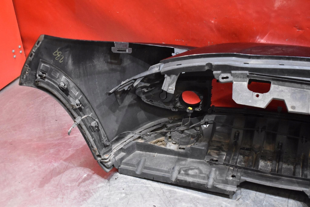 фото №10, Бампер перед передний чёрный renault fluence 1 i 09-13