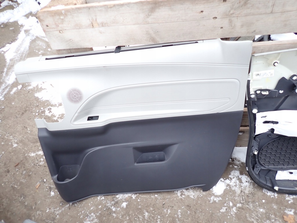 фото №14, Обивка kpl. сиденья заднее сиденье обшивки кожа toyota sienna 2021