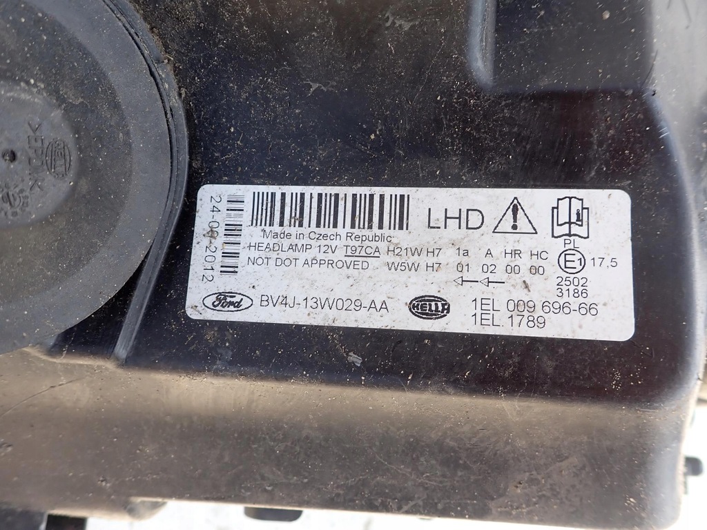 фото №11, Ford kuga i 1 mk1 08-13 лампа перед передняя правая