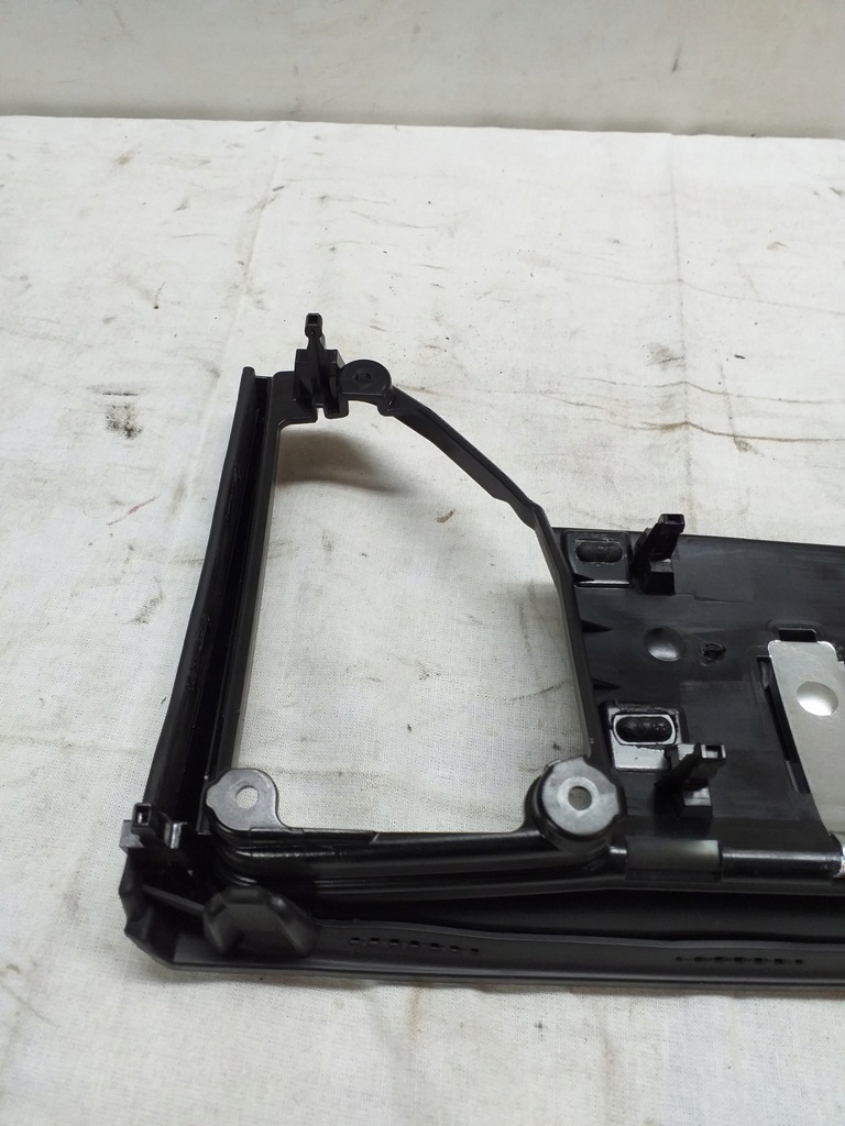 фото №8, Porsche macan 95b решітка dekor панелі