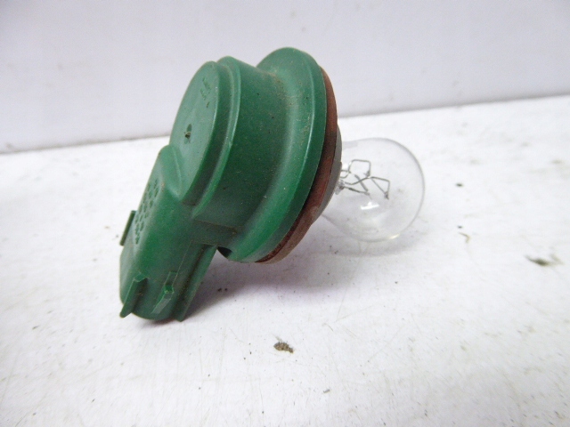 Caliber 06-11 лампочка цоколь hb 5d Оригинал