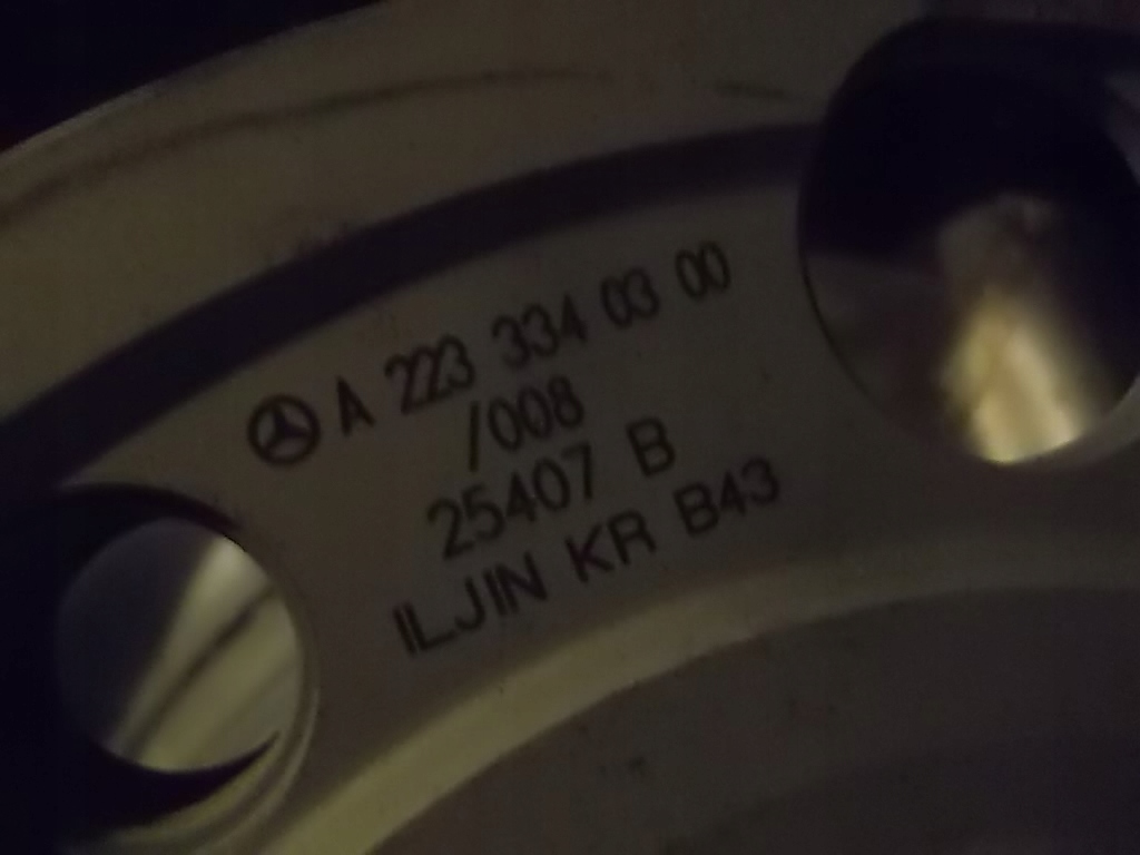 Mercedes e klasa 4matic w214 поворотный кулак левая nowa a2143320300 a5203322100 Цена