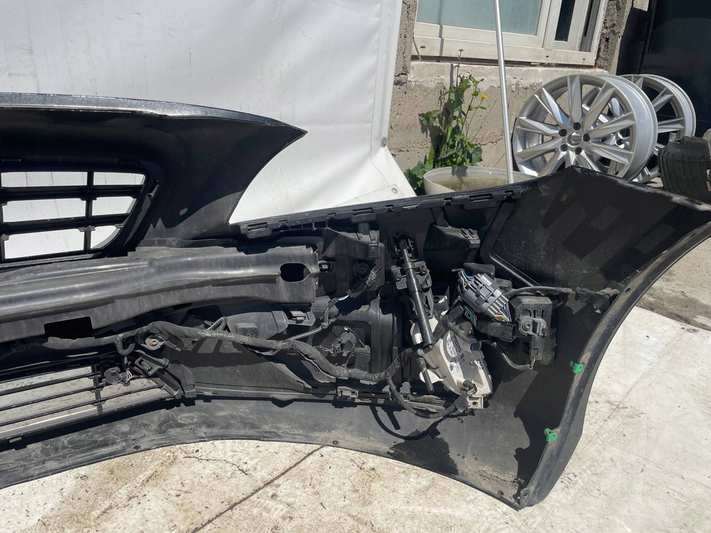 фото №7, Volvo v40 r-design pdc бампер перед передній