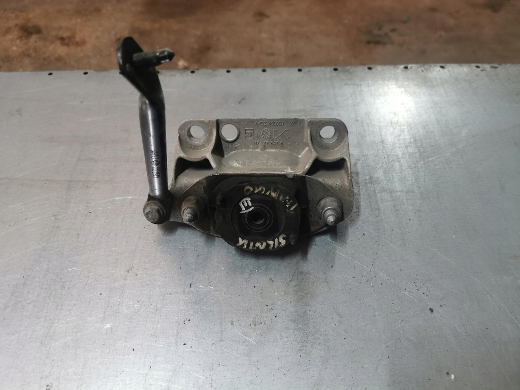 фото №1, Подушка кронштейн двигателя renault twingo iiii 1.0 sce 112727847r