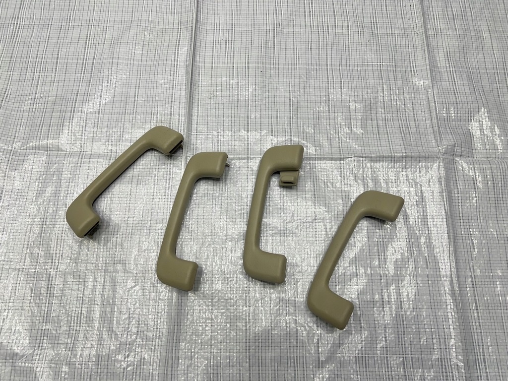 фото №1, Outlander iii lift phev ручка потолочный