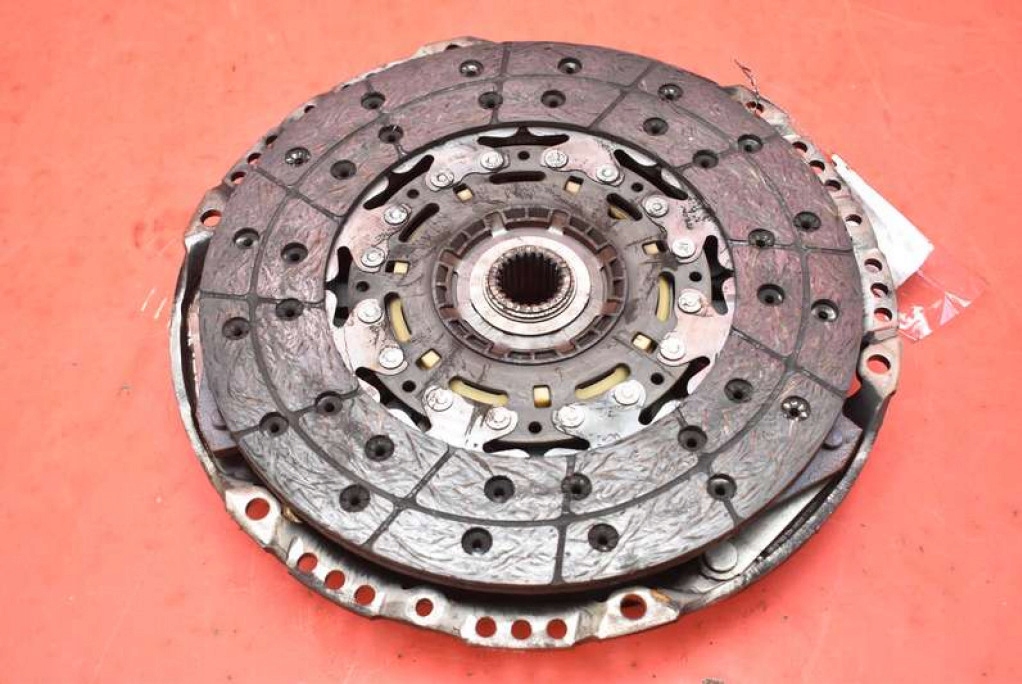 Зчеплення диск притиск 126004010 iveco daily 3.0 06-11 Недорого