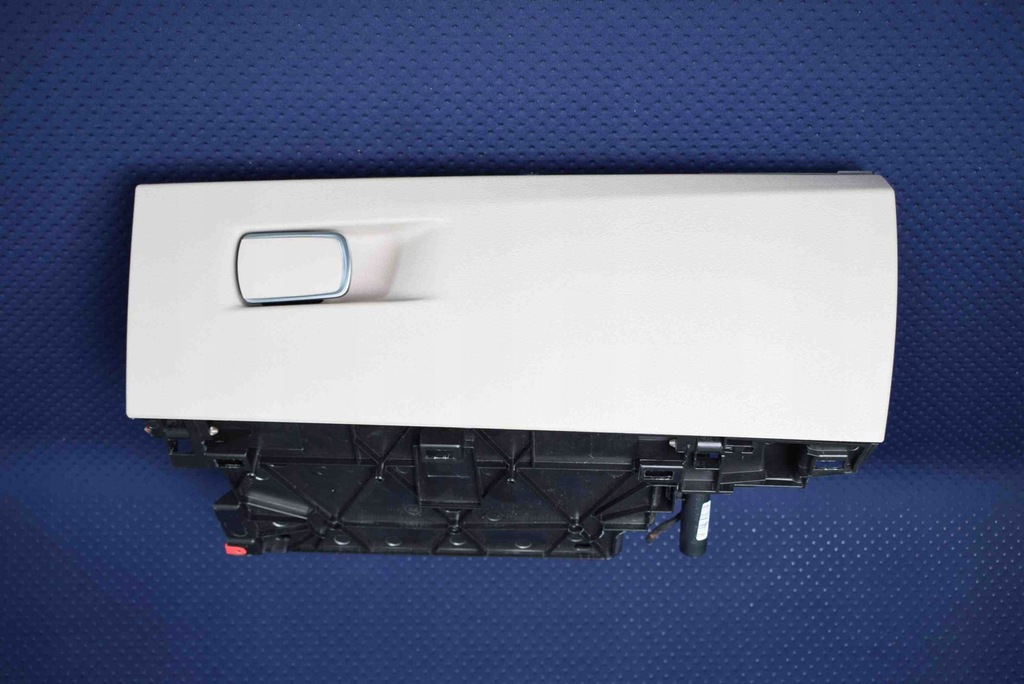 фото №1, Бардачок bmw 2 active tourer f45 nėra 2287882 2014