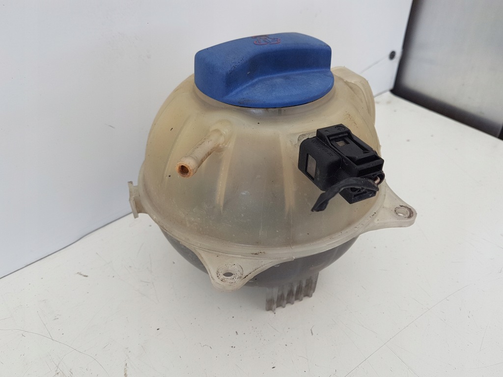 фото №1, Бачок расширительный skoda fabia i 1.4 eu 2003r