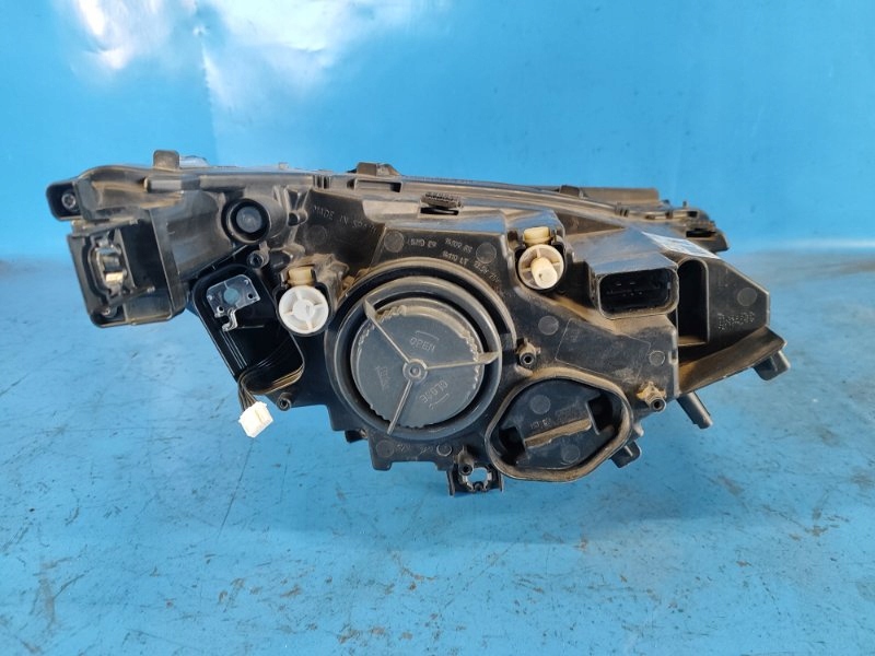 фото №11, Фара led левый перед bmw i3 13-22 90118323