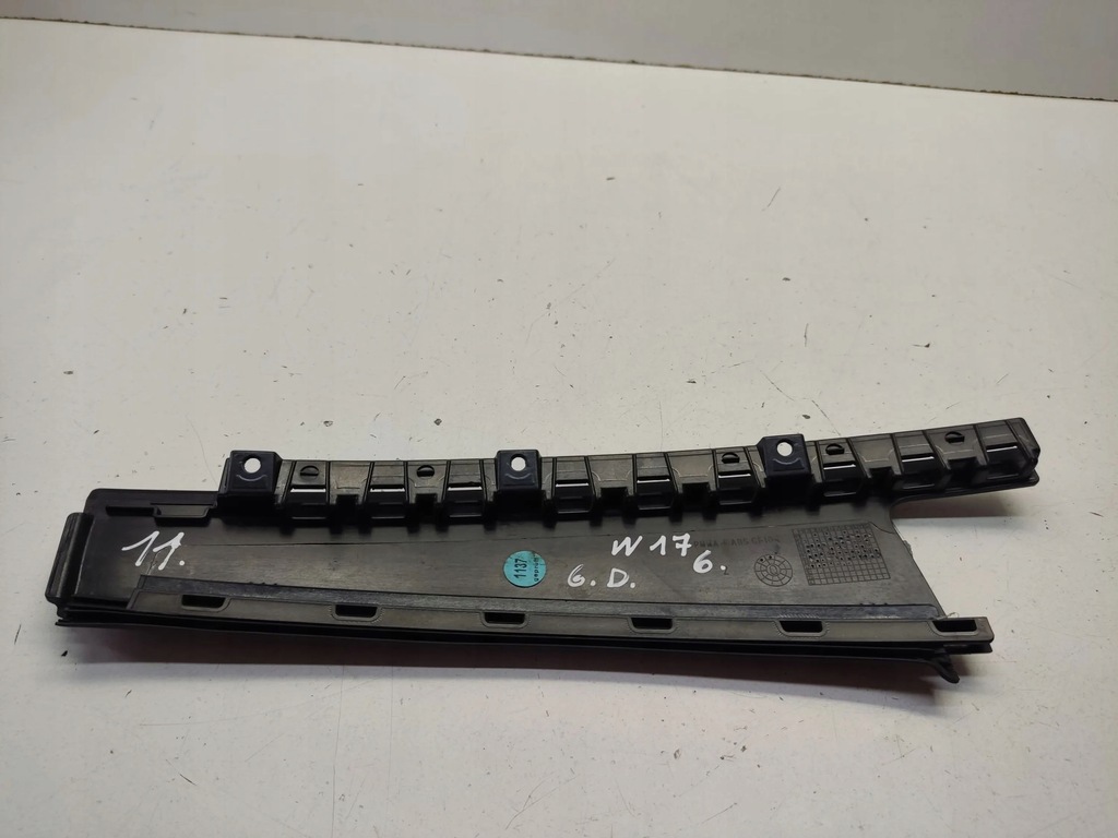 фото №5, Mercedes-benz a w176 2017 молдинг скло задній a1767320200