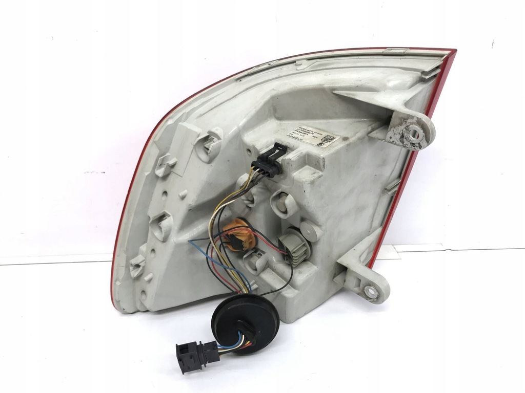 фото №8, Лампа левый задняя skoda superb ii lift kombi led 3t9945095a