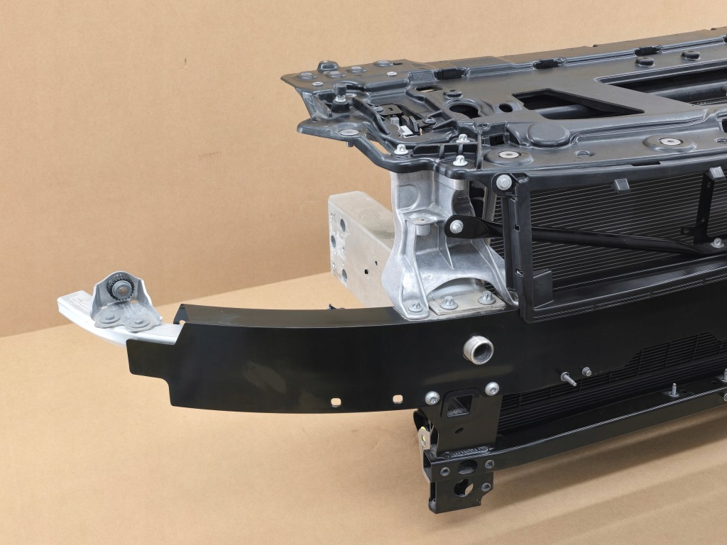 фото №3, Pas передний радиатор mercedes sl r232 2.0t 43 amg