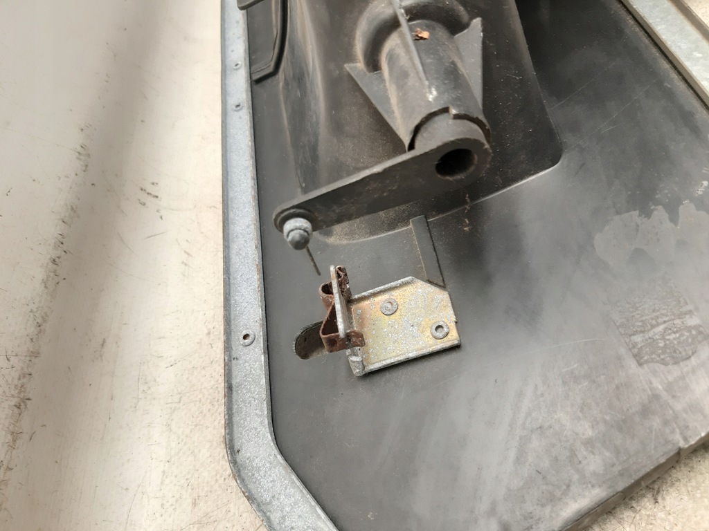 фото №11, Корпус вентилятора вентилятор mercedes w201 190