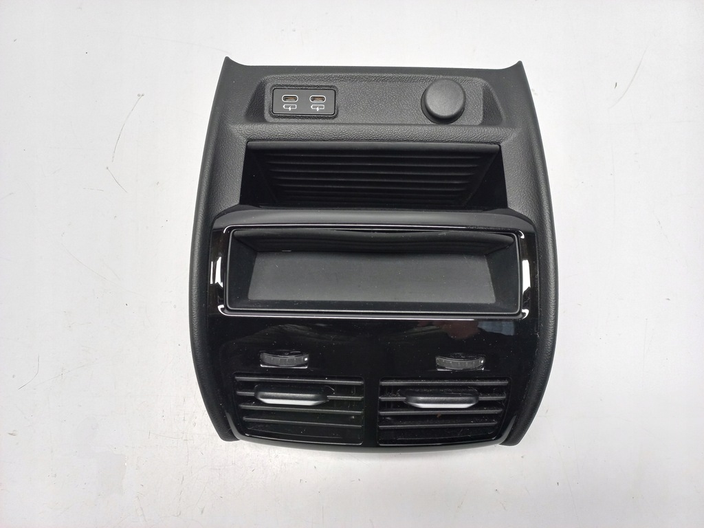 фото №1, Ґрати обдув задня usb прикурювач bmw g30 lift