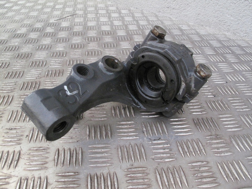 фото №1, Кронштейн кронштейн тяга стабилизатора scania r s