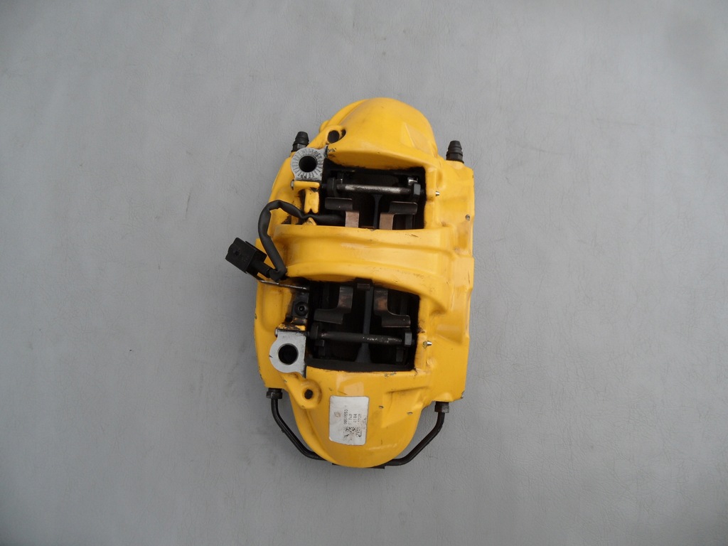 фото №1, Суппорт тормозной правый перед alfa romeo stelvio giulia