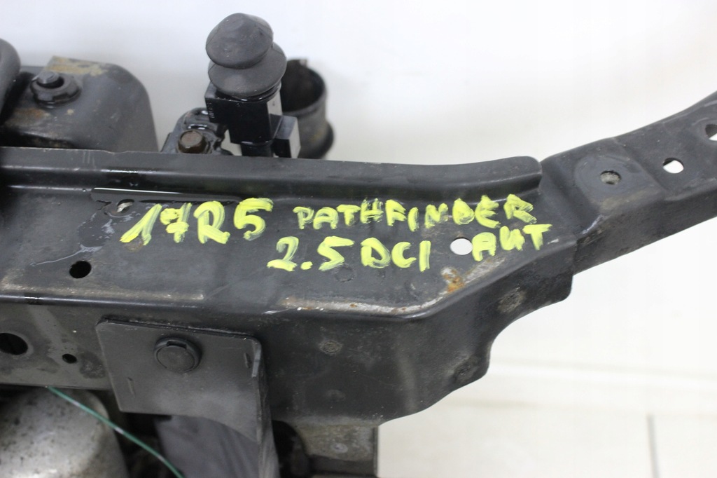 фото №7, Pas передний радиатор navara d40 pathfinder r51 2005r- 2.5 dci автоматическая коробка передач