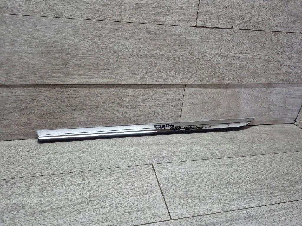 фото №1, 11535. mercedes eqs молдинг дверь левый задняя a2966904903