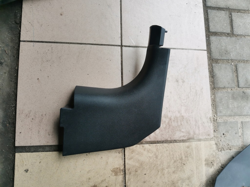 фото №1, Laguna iii накладка захист поріг права 768360001r