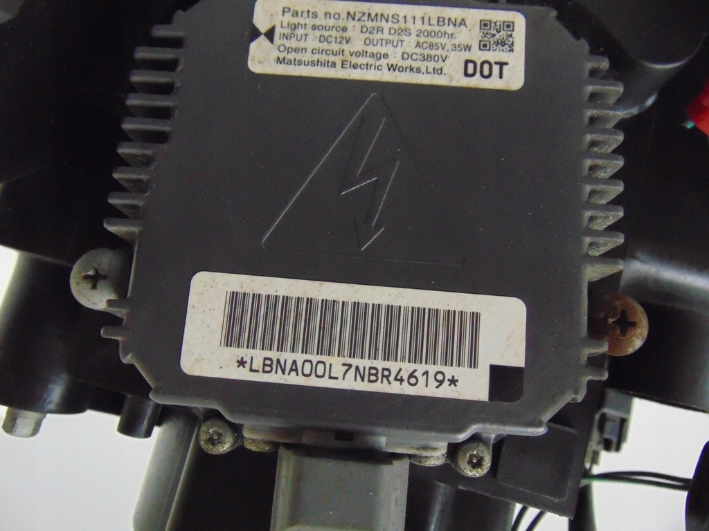 фото №13, Лампа правая ксенон nissan x-trail t31 europa