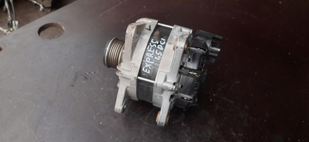 Купити Генератор 1.5 blue dci renault express ii 231009392r