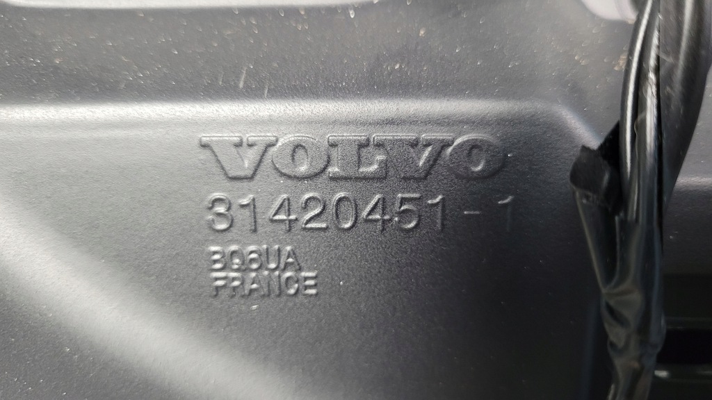 фото №15, Volvo xc60 ii 21r 2.0d кришка багажника багажника 31420451