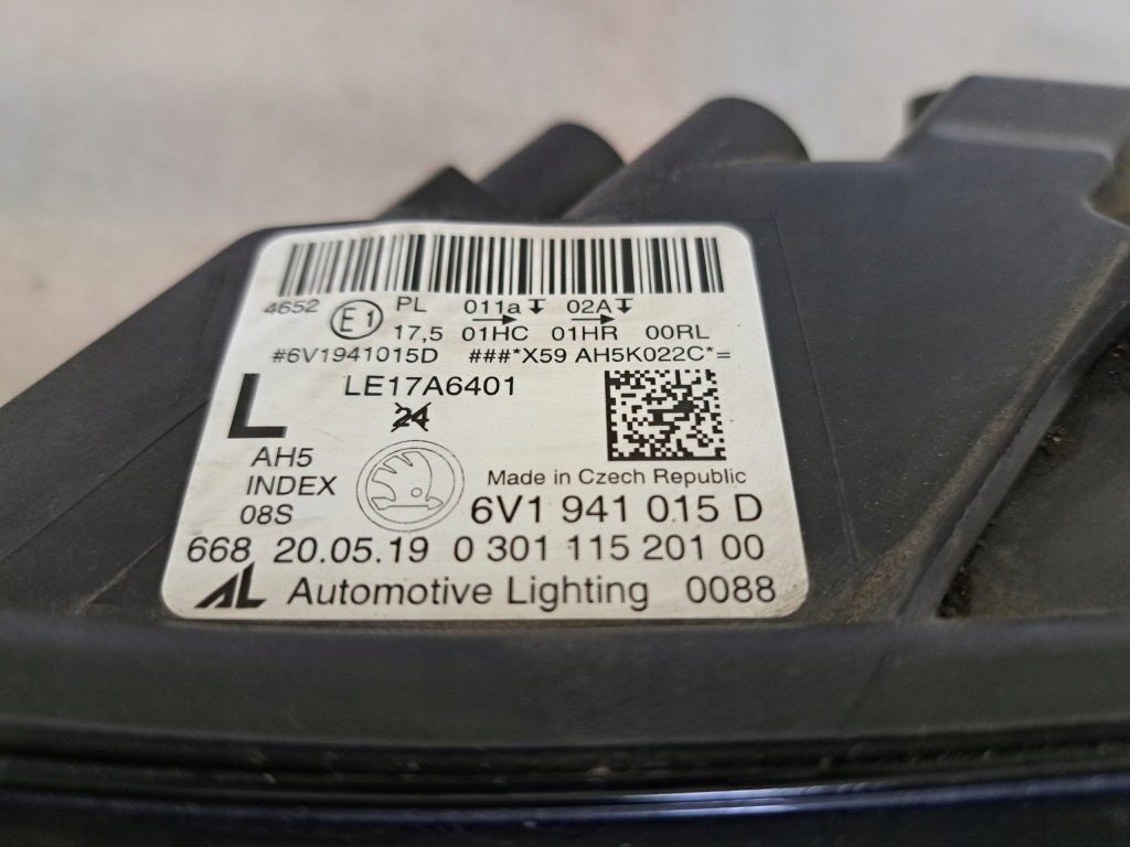 фото №15, Skoda fabia iii 6v1 led лампа левая правая