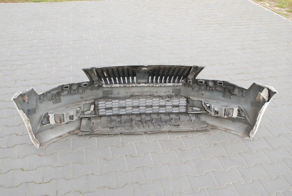 фото №11, Бампер перед передний skoda superb 3 iii 3v0 15-19 ls9r