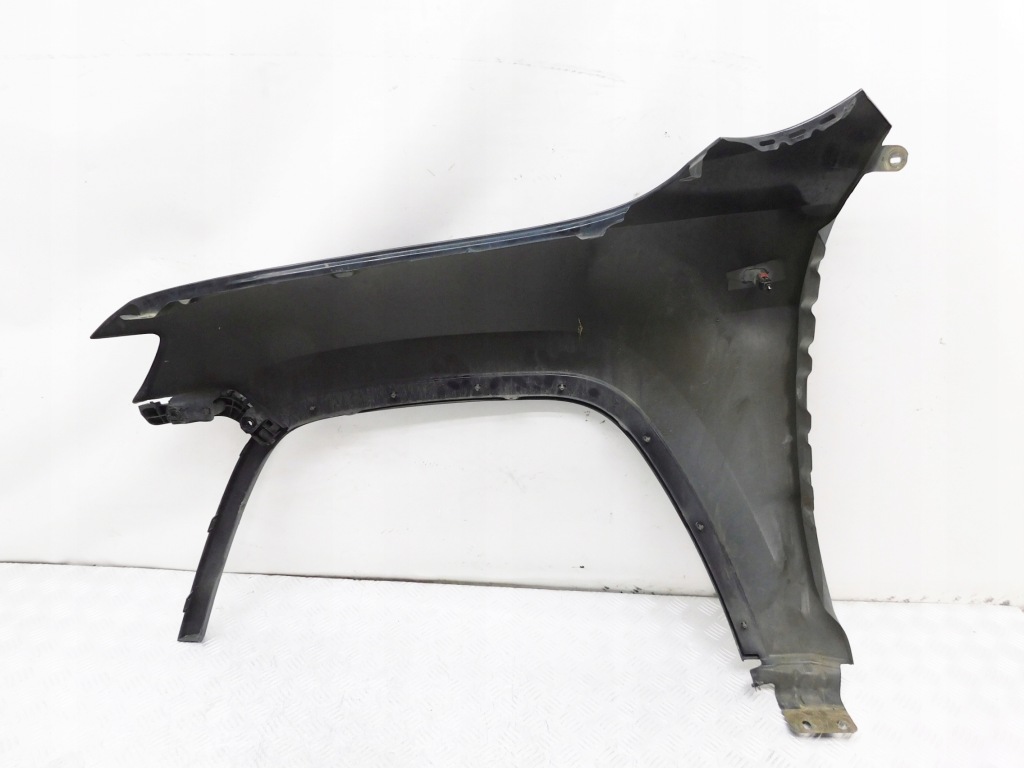 Крыло  правый  перед - jeep grand cherokee wk2 brilliant черный Доставка