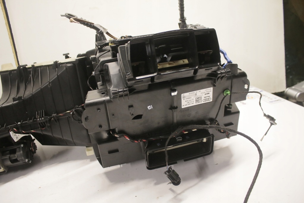 фото №8, Отопитель воздуходувка audi a4 b8