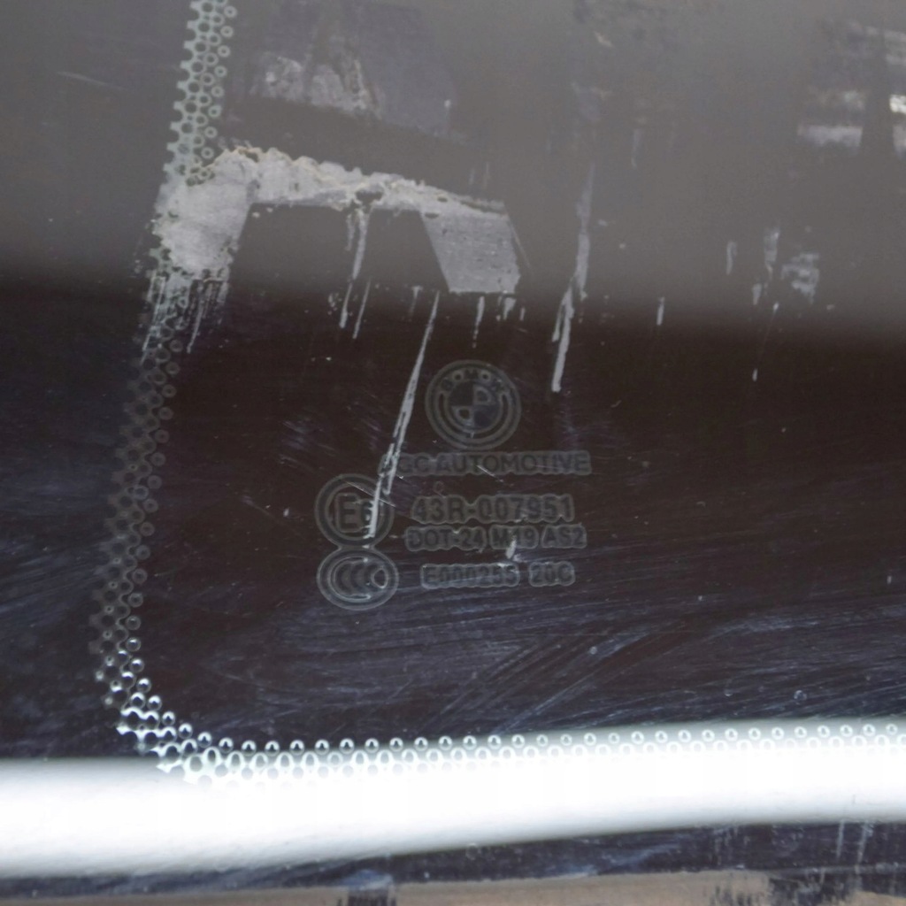 фото №8, Bmw i3 2019 ліва сторона скло двері задніх