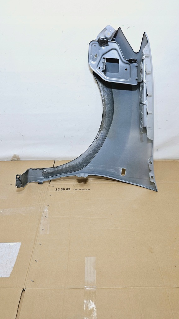 фото №8, Крыло перед передний правый dacia duster i 1 оригинал