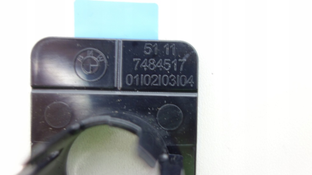 фото №5, Держатели кронштейн датчиков pdc левая правое bmw 2 f46 7484517 7484518