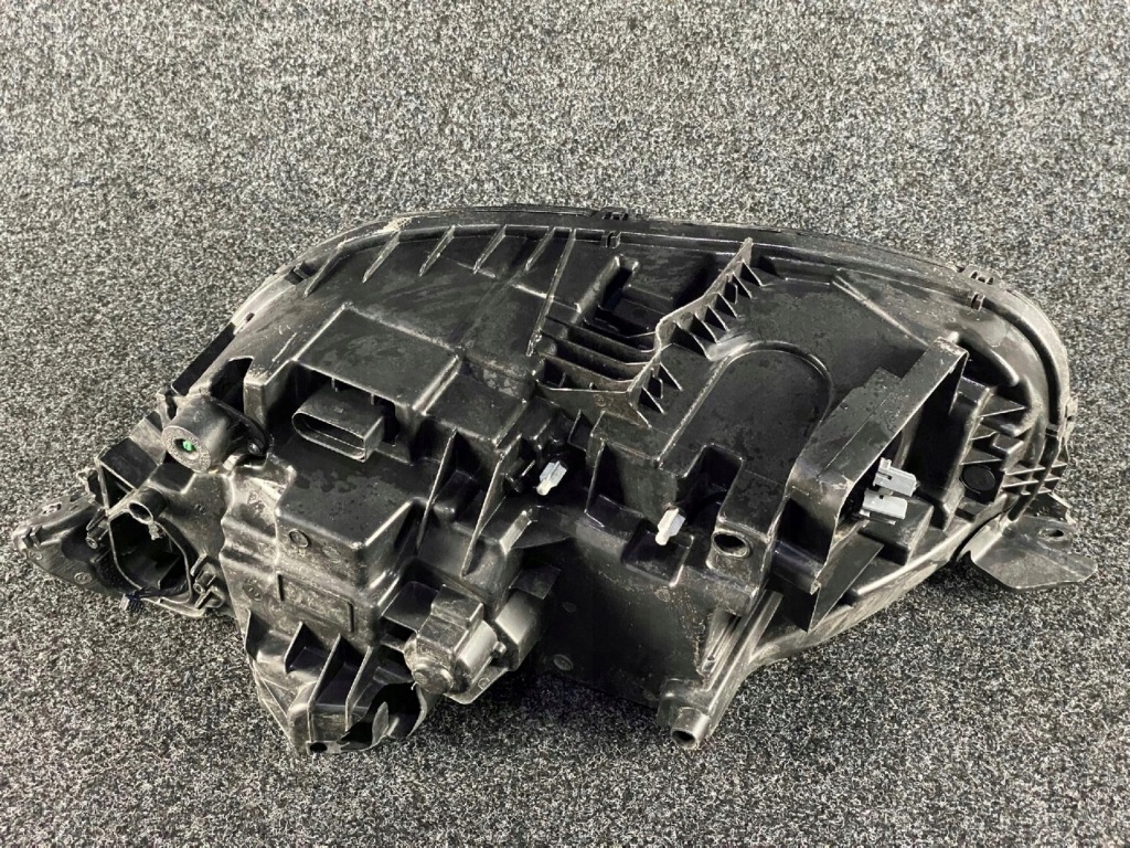 фото №5, Volvo xc90 ii лампа led права перед 89912482