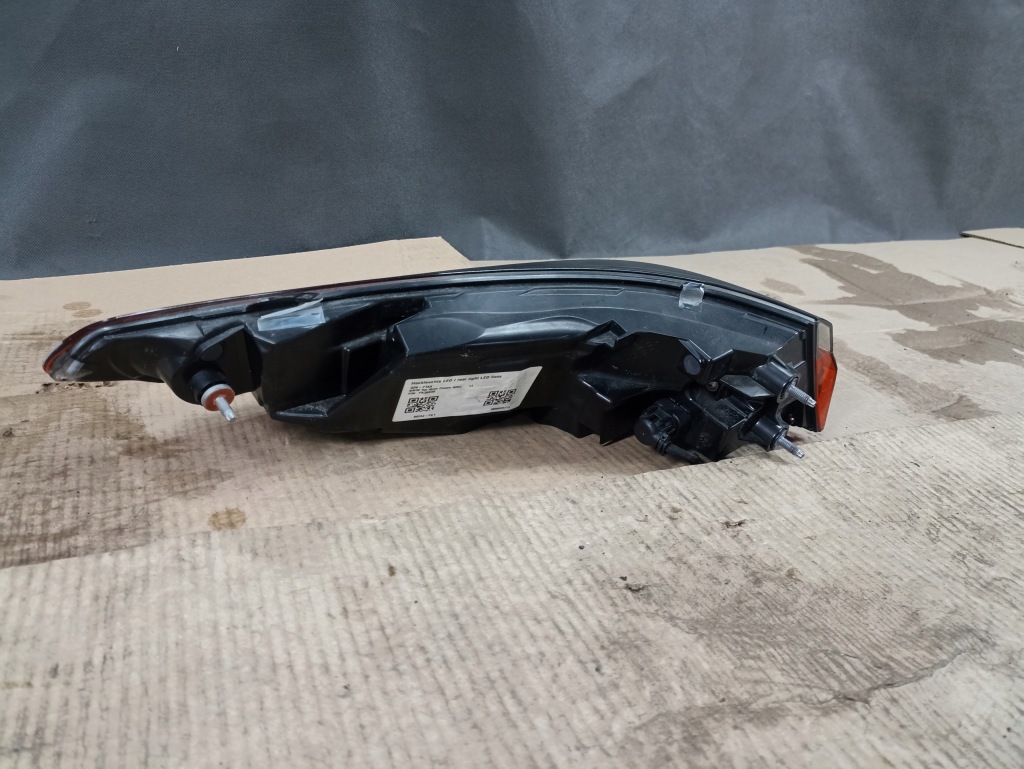 фото №14, Лампы задняя комплект europa bmw 4 g22 g23 g26 7477603 7477604 7477607 7477608