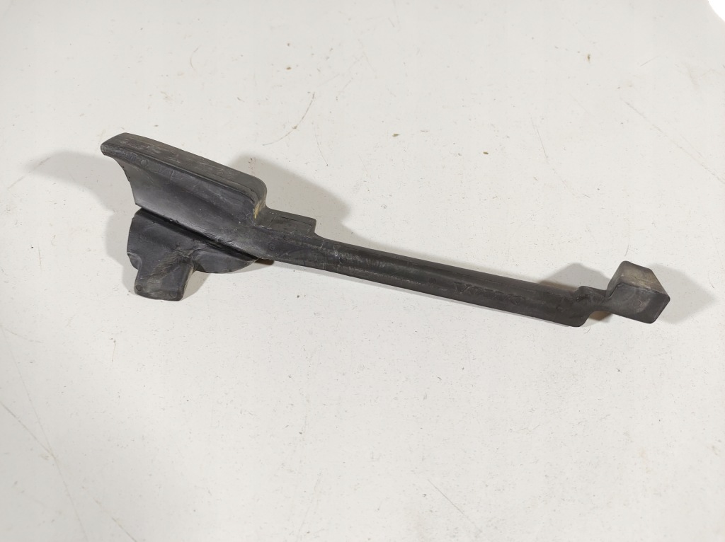 фото №9, Volvo v60 18r- шумоизоляция пена правая 32244405