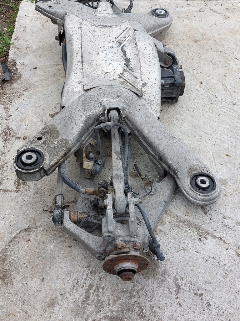 фото №2, Audi s8 d3 5.2 подвеска задняя