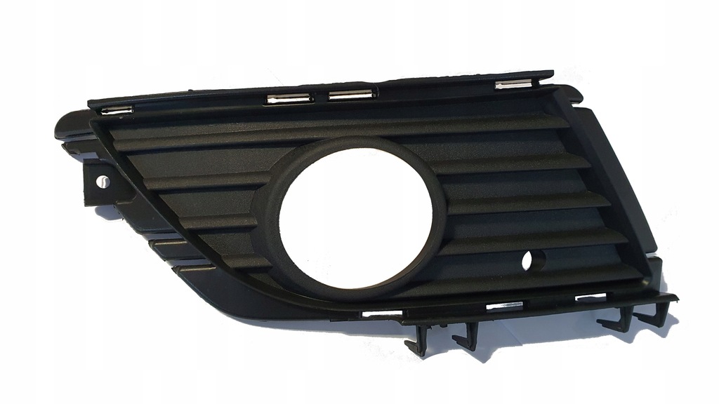 фото №1, Opel corsa c 03- решётка радиатора заглушка решётка противотуманной фары p