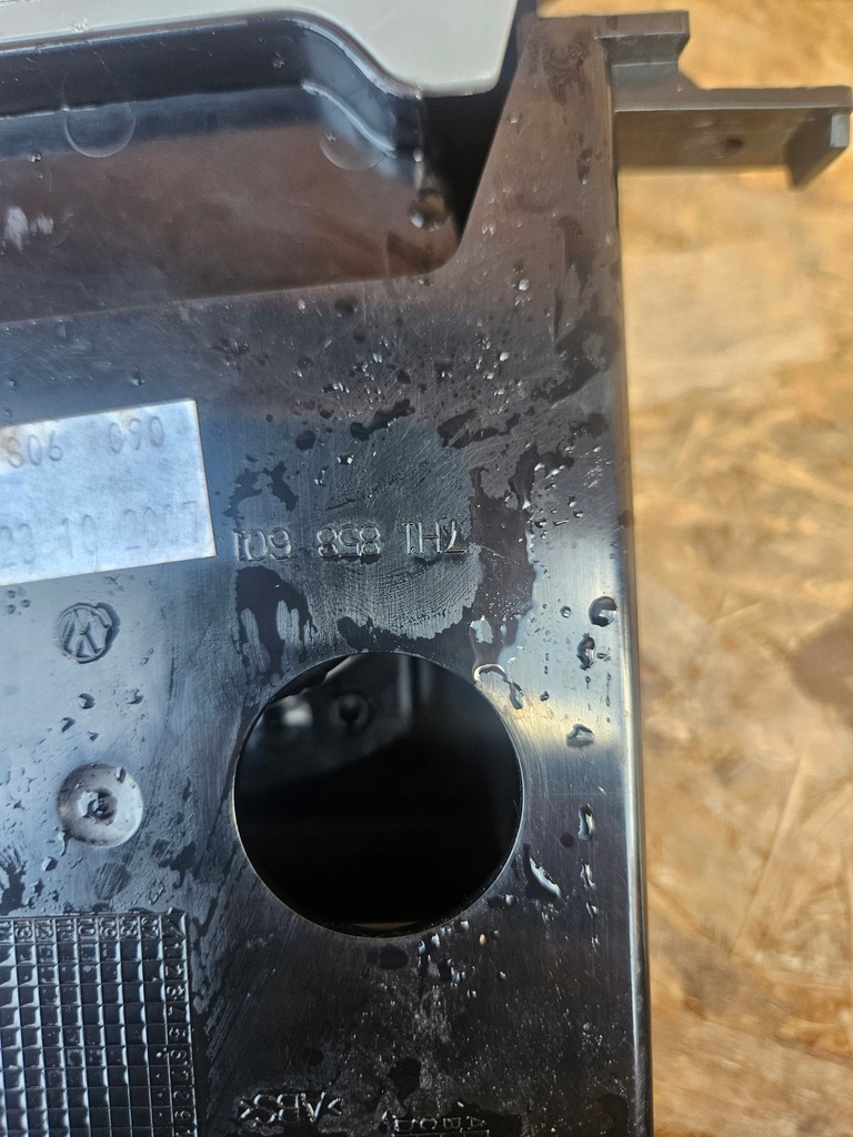 фото №6, Кронштейн na чашка прикурювач vw volkswagen t5 7h1858601