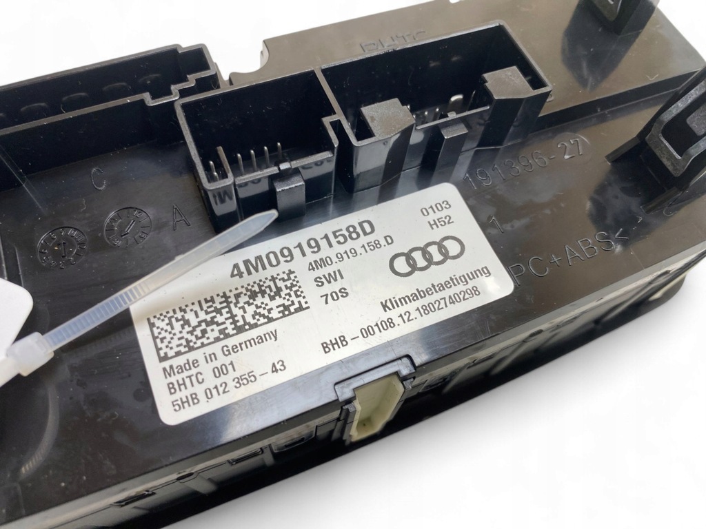 фото №11, Audi q7 4m 2018 панель кондиціонера