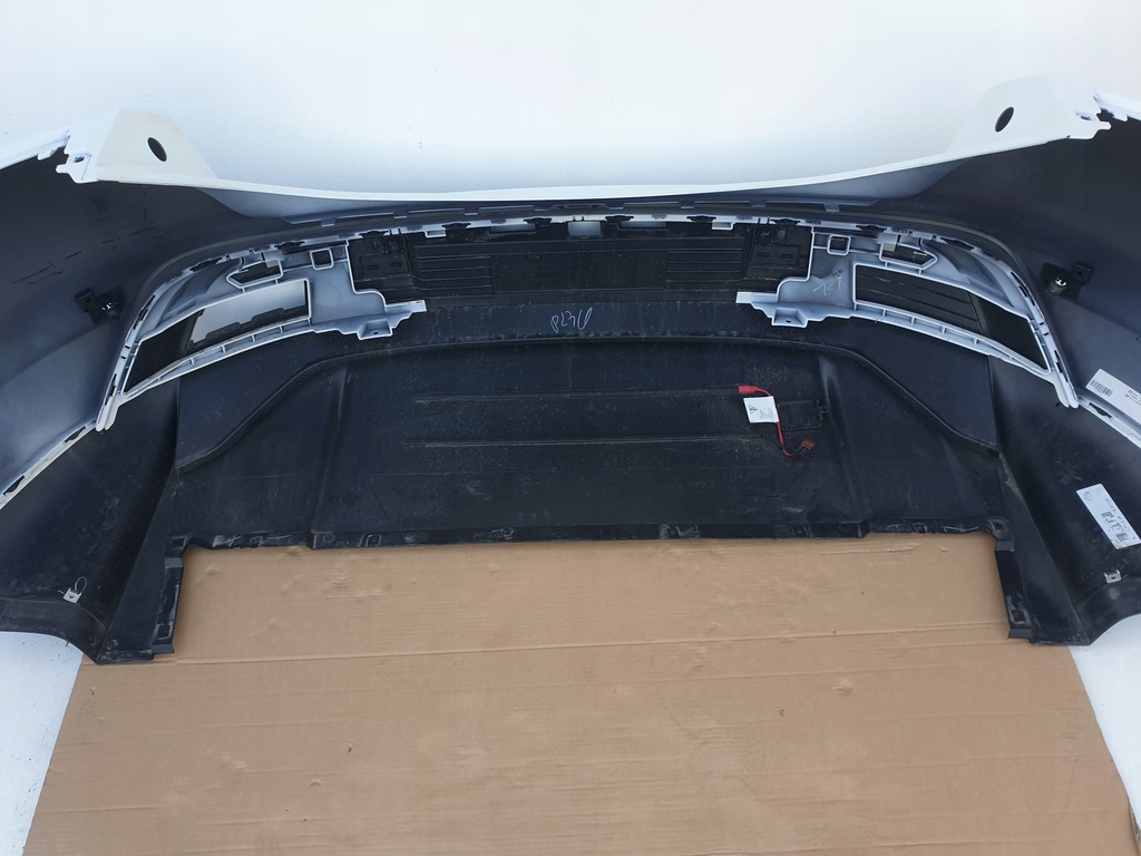 фото №10, Porsche taycan 9j1 бампер задний задняя org