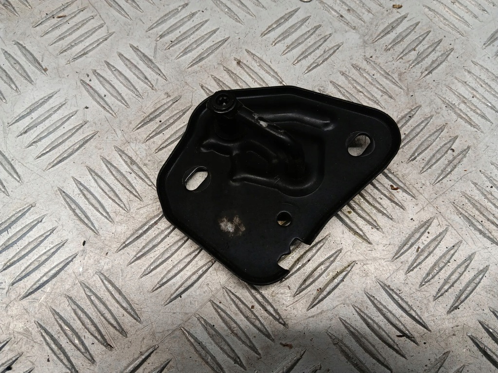 фото №5, Audi a7 s7 4g 2014 засувка / зачіп замка кришки передньої / капот двигуна