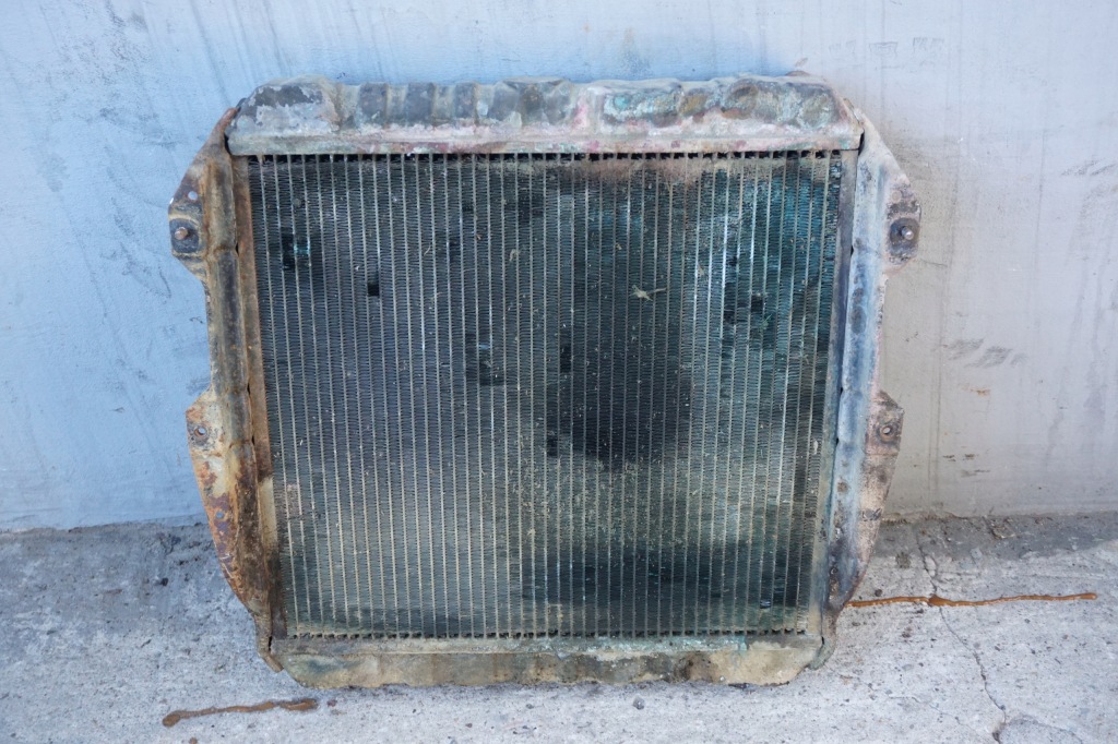 Land cruiser 70 lj70 радиатор воды жидкость 2,4 td в Украине