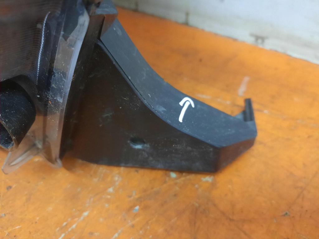 фото №8, Toyota tacoma 16-20 лампа права перед фара правий